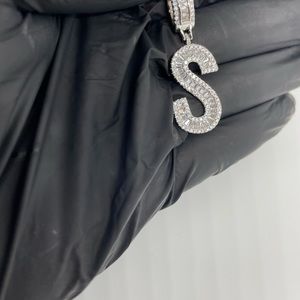 18k Gold Letter S Initial Pendant Necklace